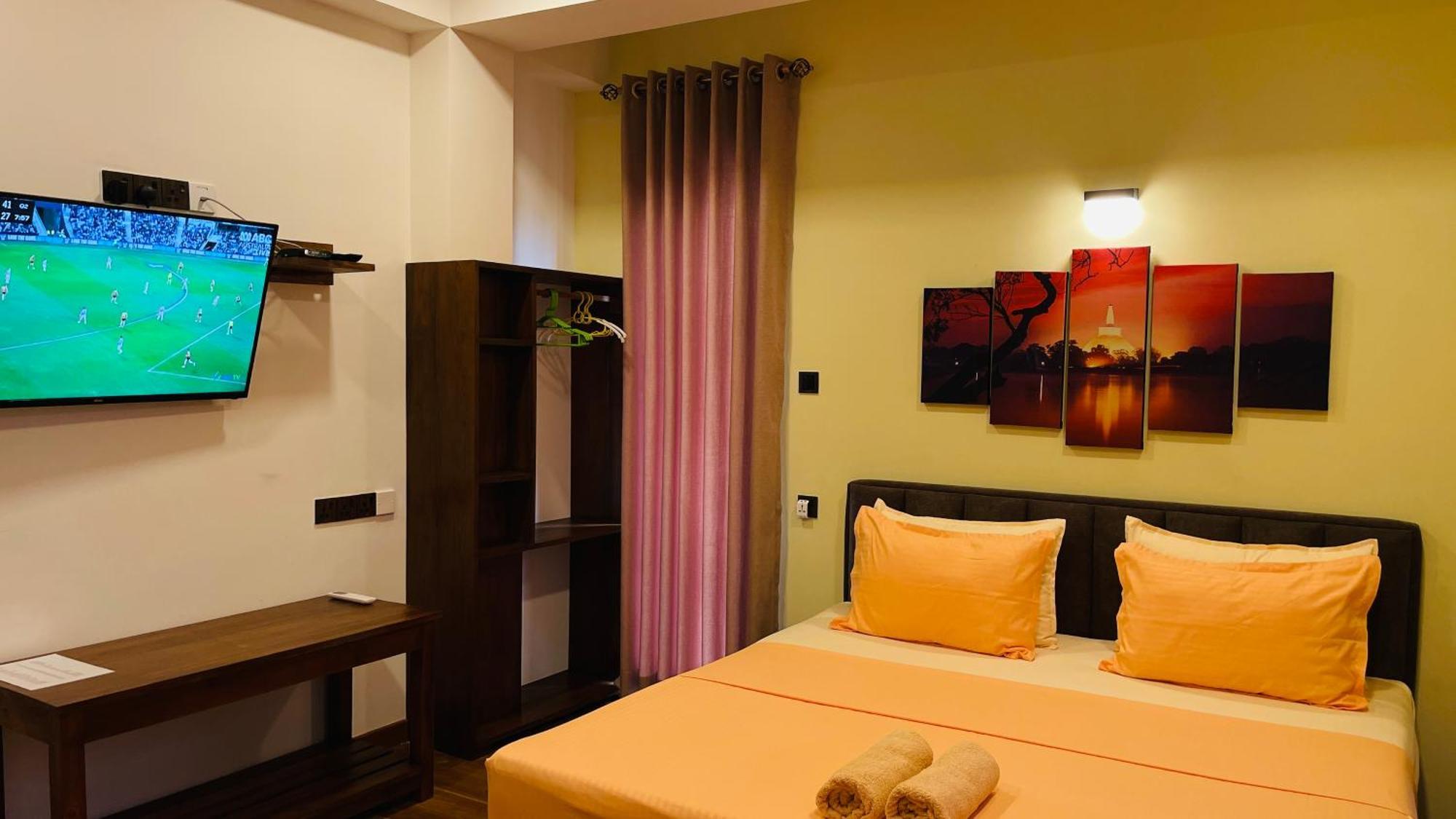 Sun Dove Suite Kandy Exterior photo